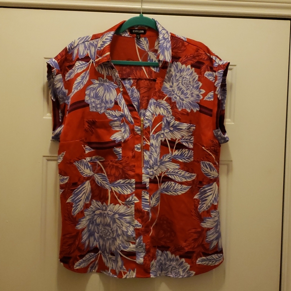 Floral top